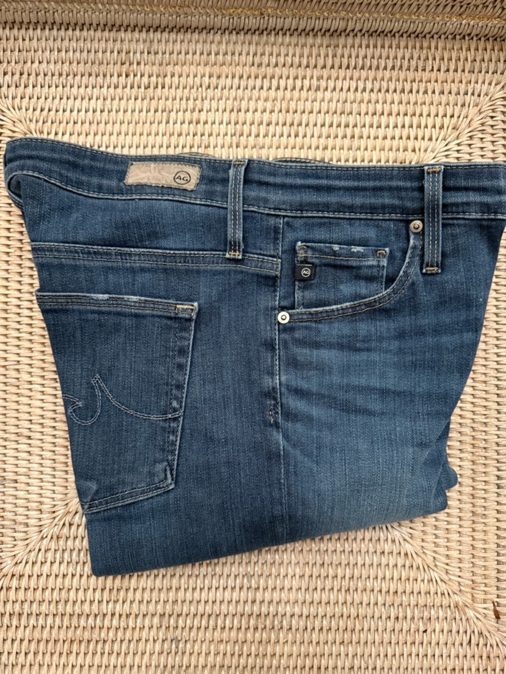 AG The Farrah Skinny (Sz 28)